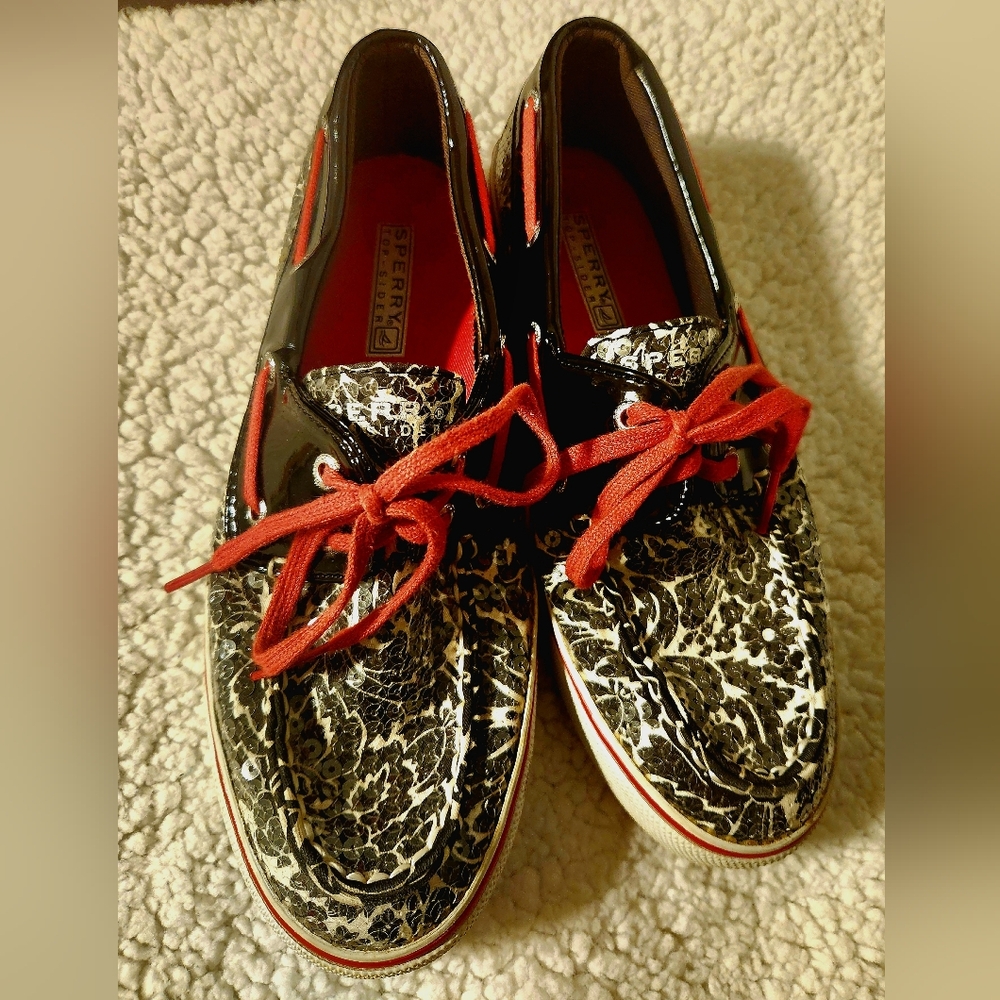 Sperry Women's Black and Red Sequence Patterned Slip On